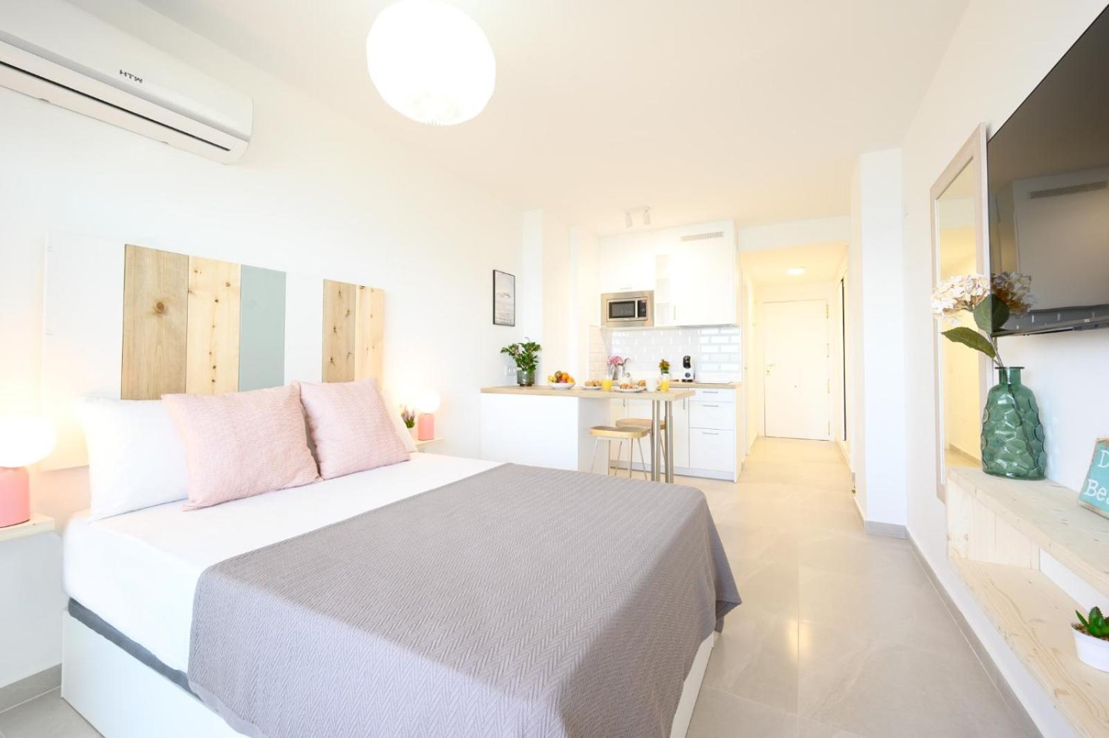 Stella Maris - Amazing Frontal Sea Views With Pool & Terrace By 10Tosea Apartment ฟูเอนฮิโรลา ภายนอก รูปภาพ