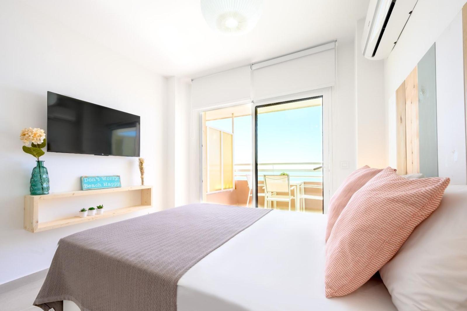 Stella Maris - Amazing Frontal Sea Views With Pool & Terrace By 10Tosea Apartment ฟูเอนฮิโรลา ภายนอก รูปภาพ